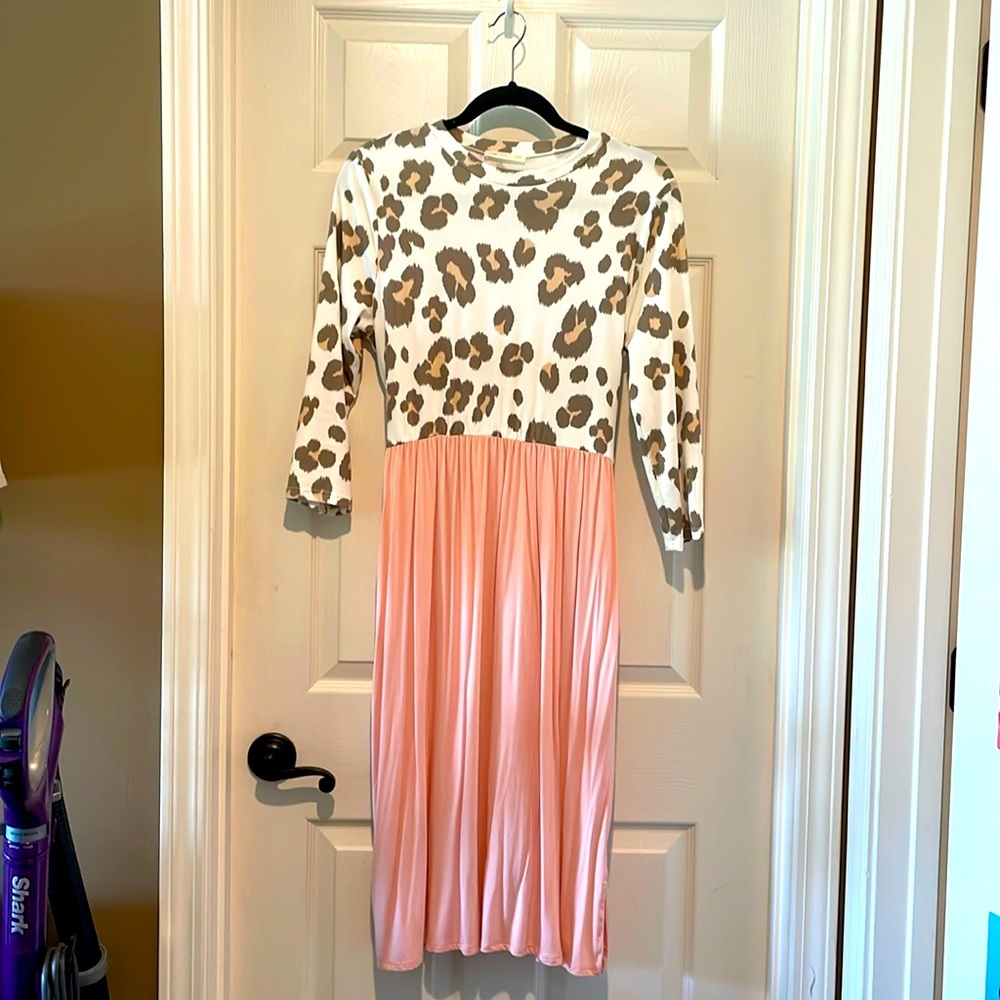 Boutique long sleeve dress.